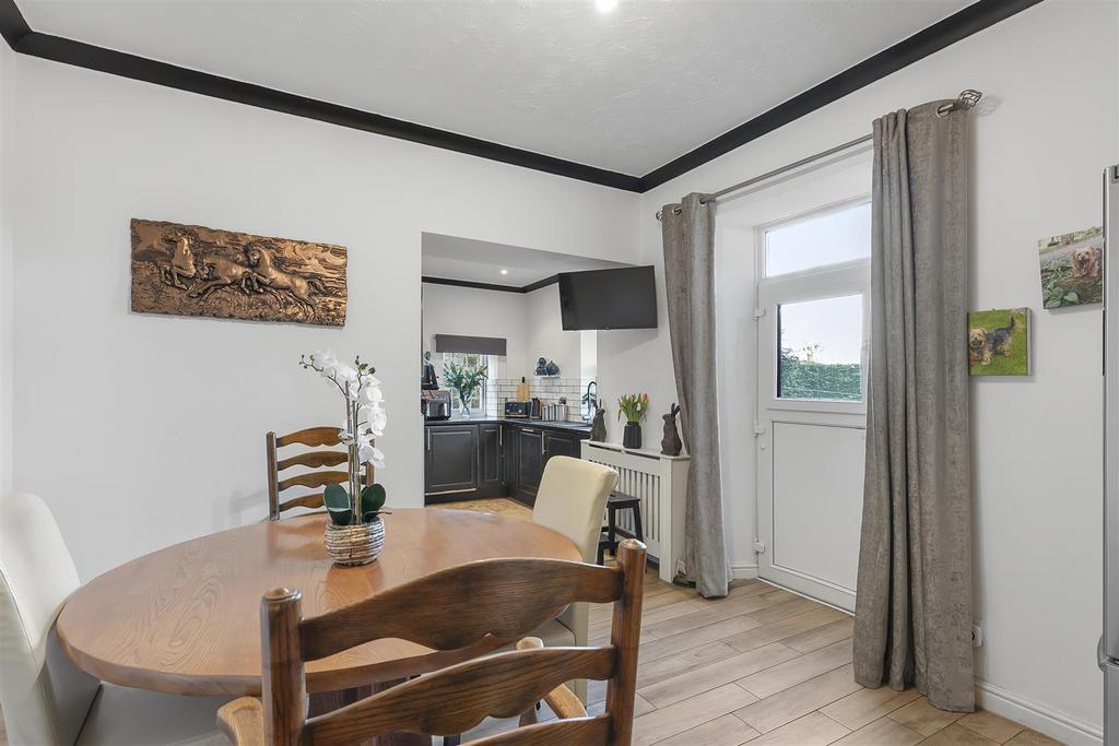 Breakfast Room