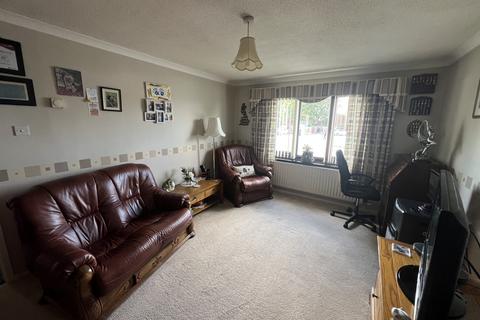 undefined, Sandy Lane, Reddish