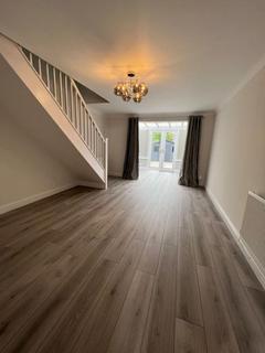 2 bedroom terraced house to rent, 13 Clos Leighton Davies, Gowerton, Swansea