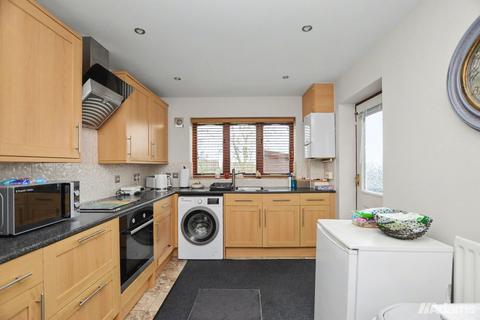 3 bedroom detached house for sale, Tarnbeck, Norton