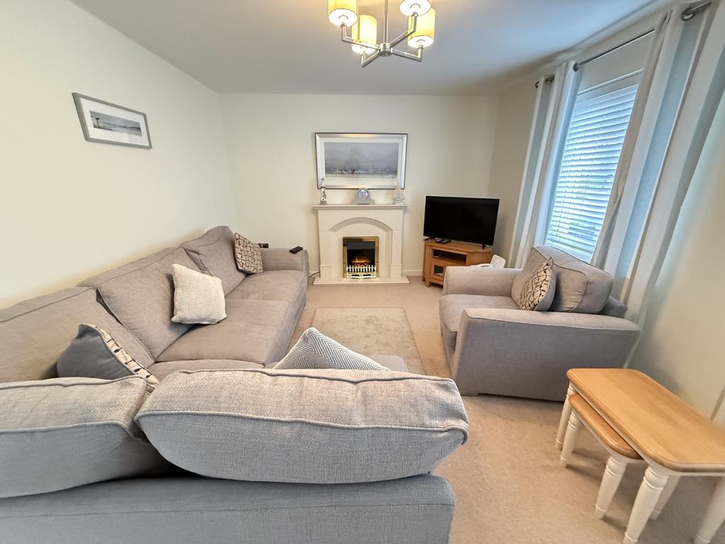 Front Sitting Room