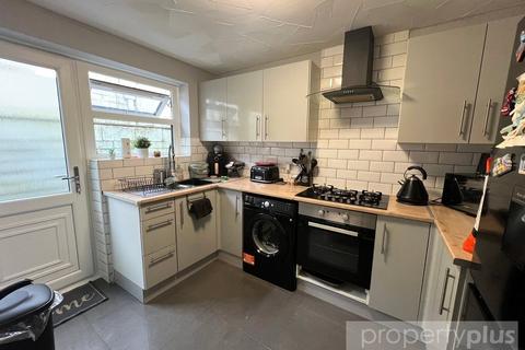 3 bedroom terraced house for sale, Trealaw Road, Tonypandy, Rhondda Cynon Taff, CF40