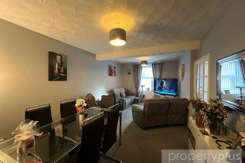 3 bedroom terraced house for sale, Trealaw Road, Tonypandy, Rhondda Cynon Taff, CF40