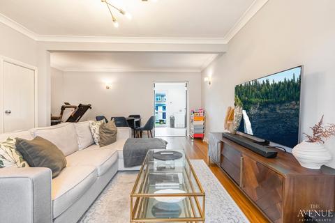 2 bedroom terraced house for sale, Manser Road, Rainham