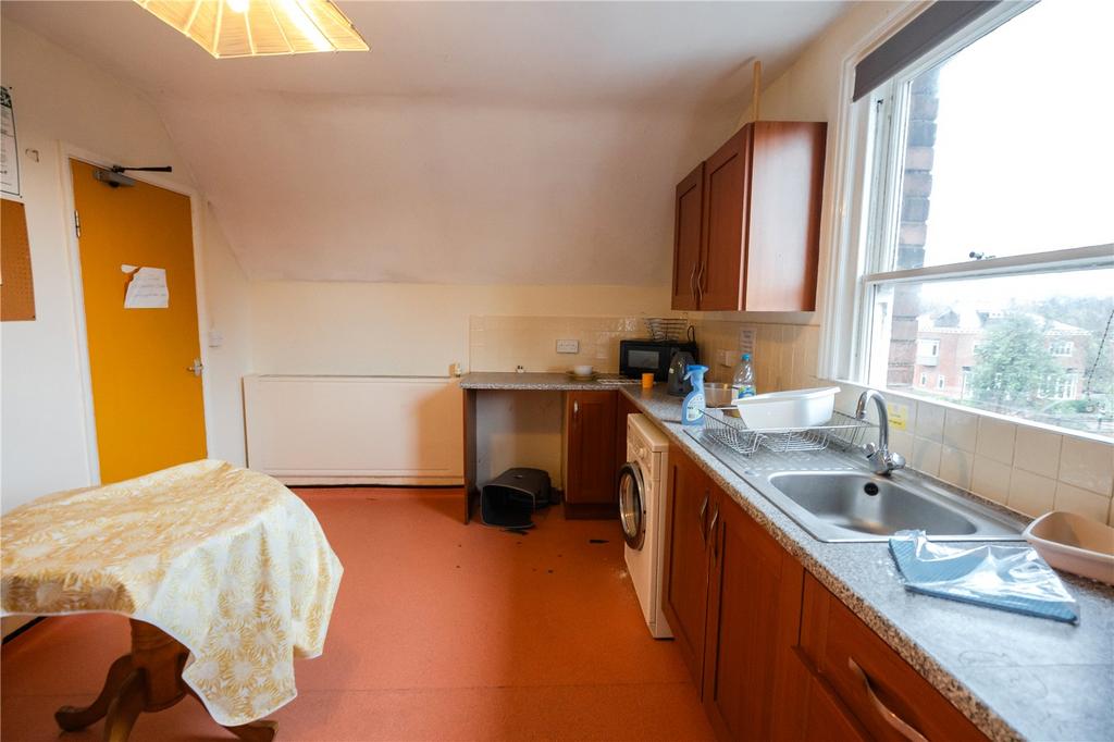 Kitchen (2)