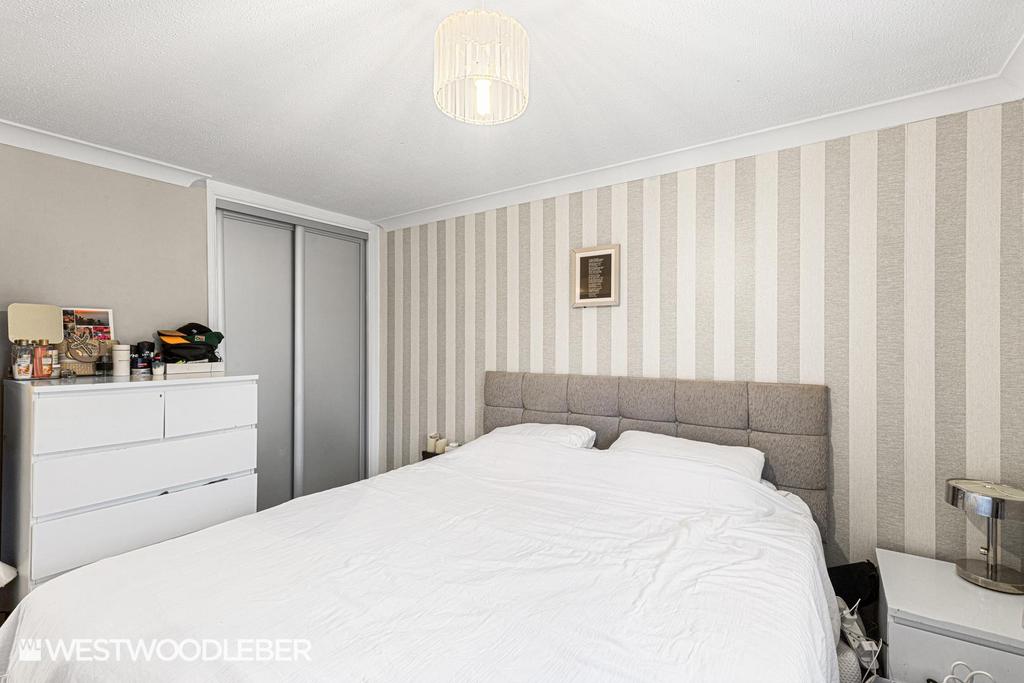 Glenester Close 8.jpg