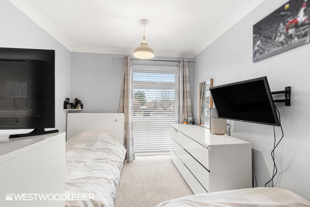 Glenester Close 3.jpg