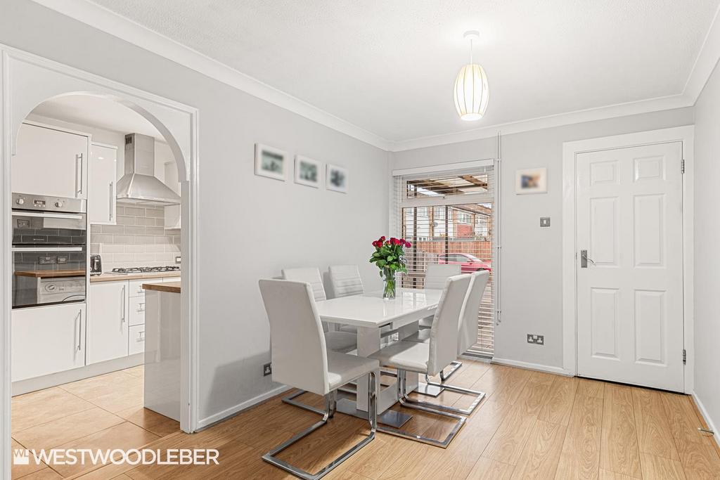 Glenester Close 16.jpg