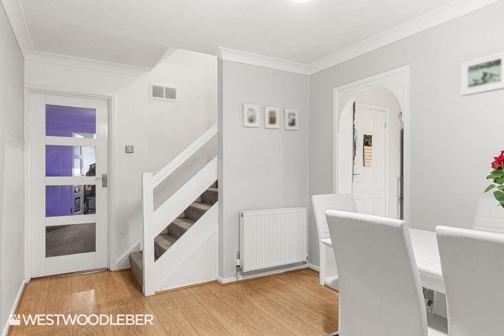Glenester Close 15.jpg