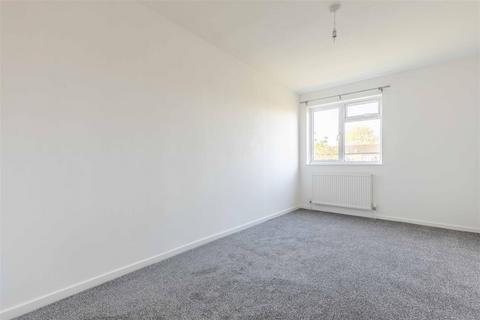 2 bedroom apartment for sale, Lovejoy Lane, Windsor