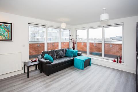 2 bedroom apartment to rent, Serra House, St Albans AL1