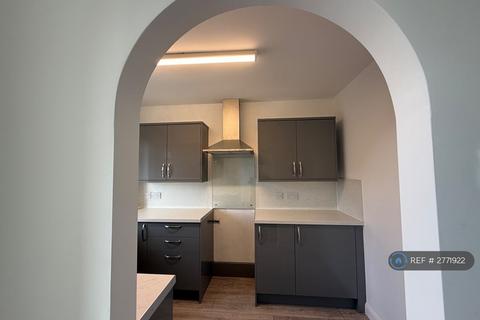 2 bedroom flat to rent, De La Hay Avenue, Plymouth, PL3
