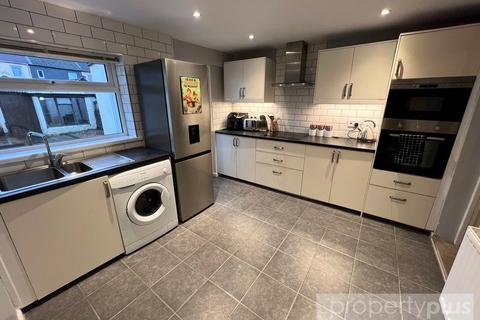 3 bedroom terraced house for sale, Queen Street, Ton Pentre, Rhondda Cynon Taff, CF41