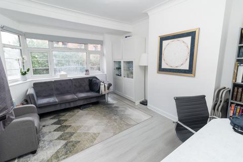 Heronsgate, Edgware, HA8