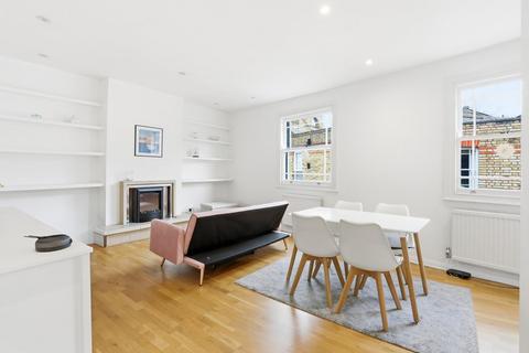 3 bedroom apartment to rent - Drayson Mews, Kensington W8