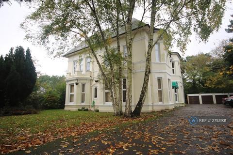 Studio to rent, Meriton Court, Bournemouth, BH1
