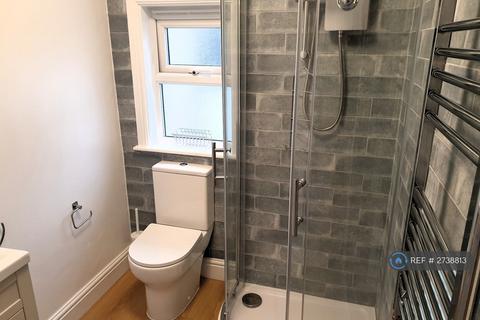 Studio to rent, Penzance, Penzance, TR18