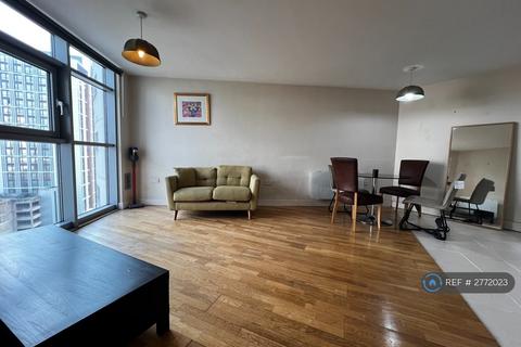 2 bedroom flat to rent, Altolusso, Cardiff, CF10