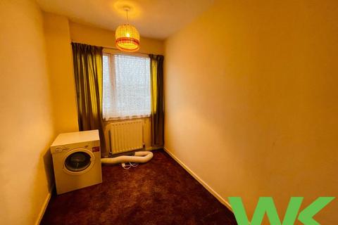 3 bedroom terraced house for sale, Holloway Bank, West Bromwich, B70