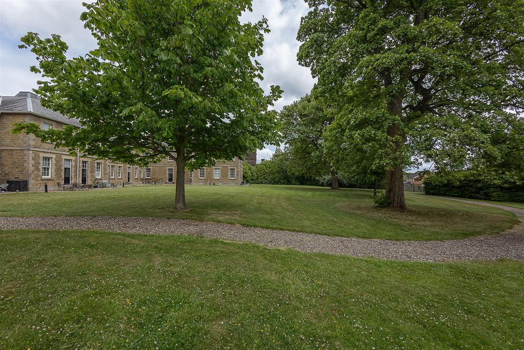 Communal Grounds