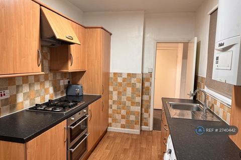 3 bedroom terraced house to rent, Ethel Street, Northampton, NN1