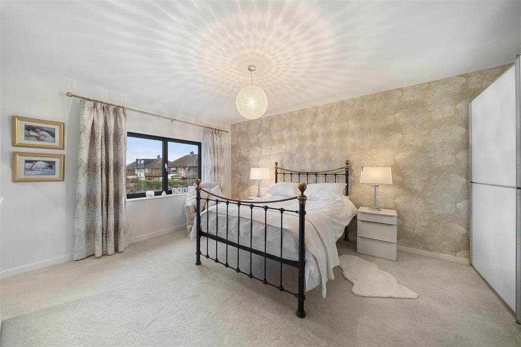 Bedroom 1e.JPG