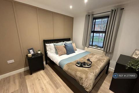 1 bedroom in a house share to rent, Flying Dutchman Way, Daventry, NN11