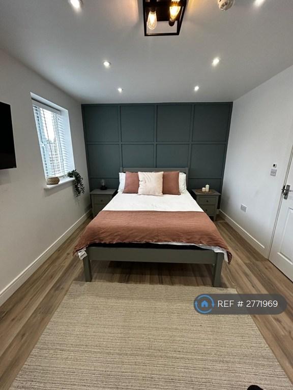 Room 4