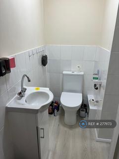 undefined, Cambridge Road, New Malden, KT3