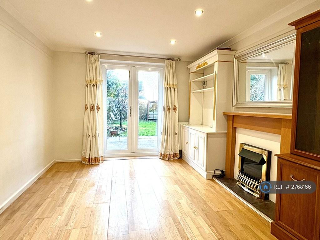 Sitting Room (Lounge)