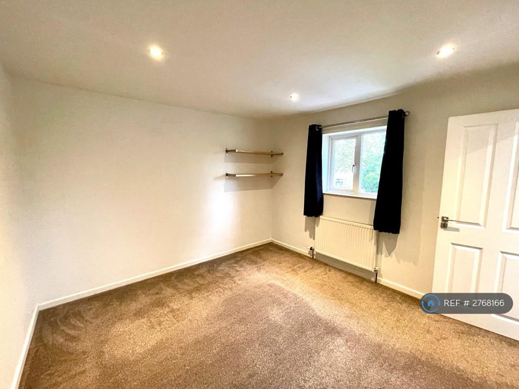 Double Bedroom1 (1st Floor)