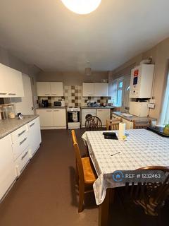 undefined, School Crescent, Dewsbury, WF13