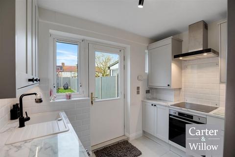 undefined, Osborne Square, Essex