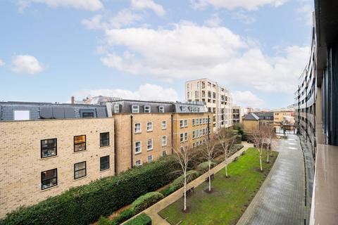 2 bedroom flat to rent, Amelia Street, Elephant and Castle, London, SE17