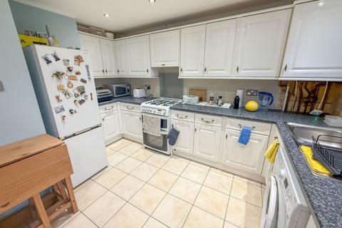 1 bedroom property for sale, Gosforth Lane, South Oxhey, Watford, WD19