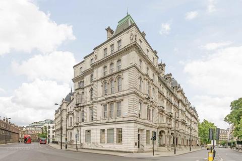 2 bedroom flat to rent, Grosvenor Gardens, London SW1W