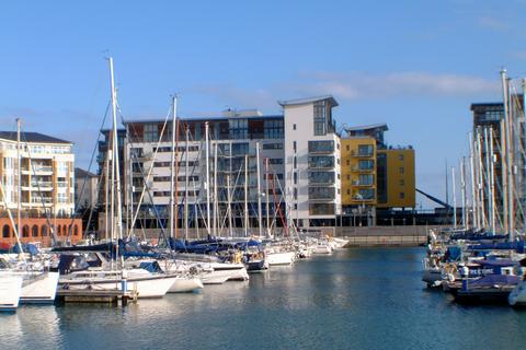 2 bedroom apartment for sale, Midway Quay, Eastbourne BN23