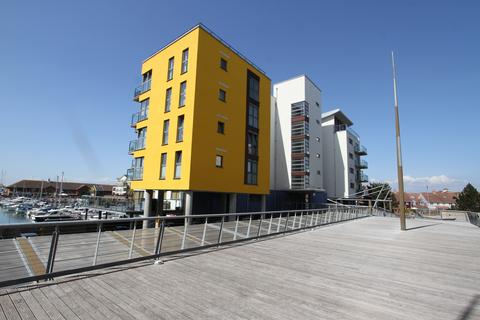 2 bedroom apartment for sale, Midway Quay, Eastbourne BN23