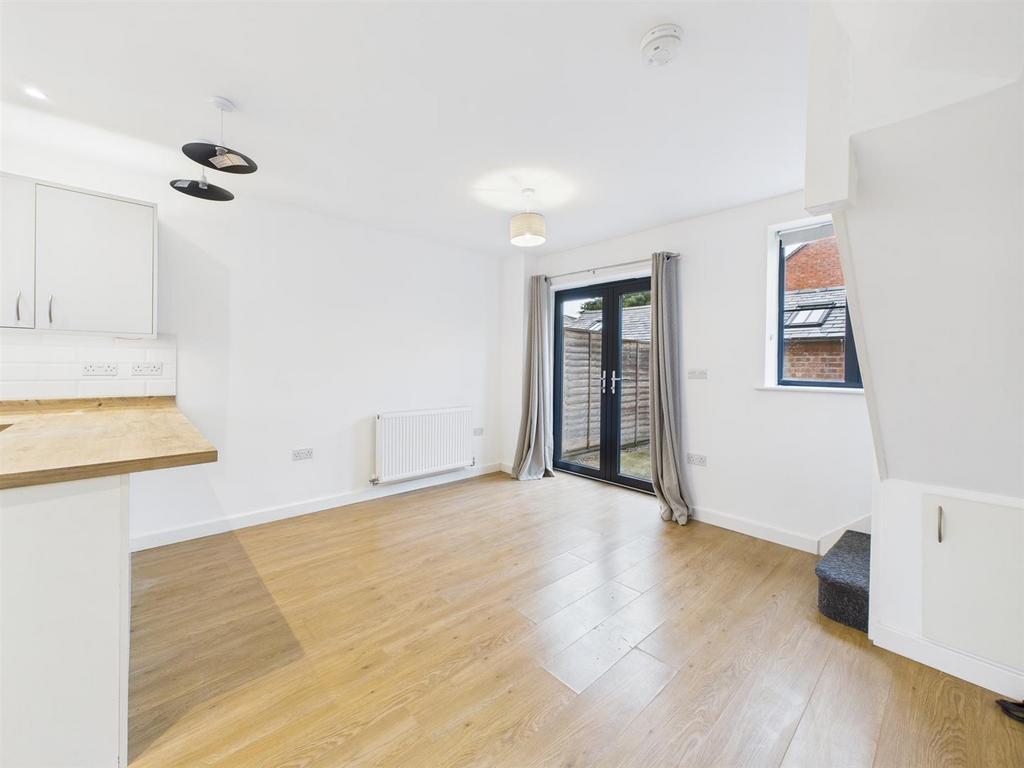 Living Room/Kitchen