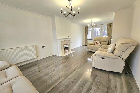 undefined, Hayes Drive, Rainham, RM13
