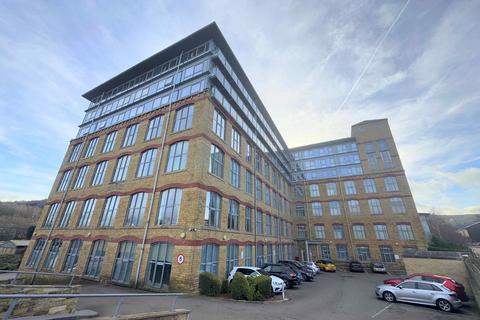 3 bedroom apartment for sale, Dewsbury Road, Elland HX5