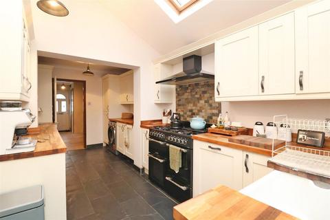 3 bedroom detached house for sale, The Street, Hatfield Peverel