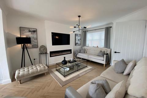 undefined, Llys Y Garnedd, Bangor, LL57