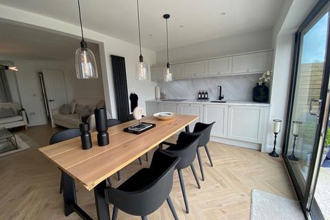 undefined, Llys Y Garnedd, Bangor, LL57