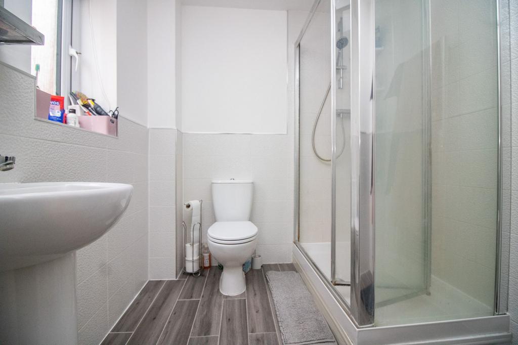 En suite shower room