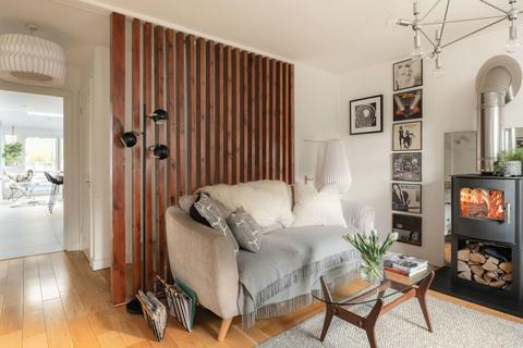 3 bedroom semi-detached house for sale, Chapel Street, Tring, Hertfordshire HP23