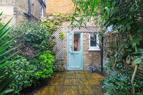 2 bedroom apartment for sale, Denton Street, SW18