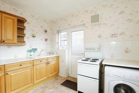 2 bedroom semi-detached bungalow for sale, Windsor Avenue, Crewe, CW1