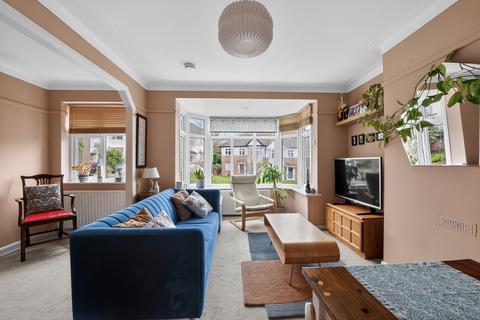 3 bedroom maisonette for sale, Sandall Close, Ealing, W5