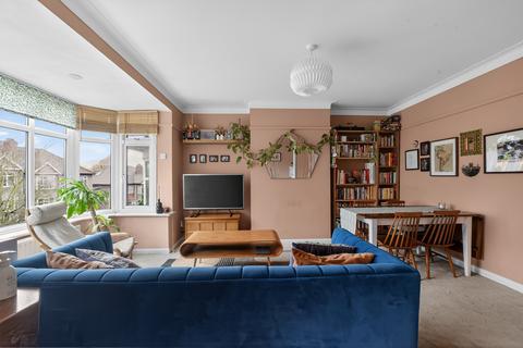 3 bedroom maisonette for sale, Sandall Close, Ealing, W5